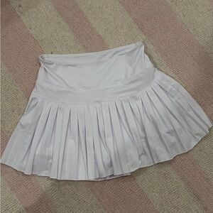 Goldhinge White Pleated Women's Skirt